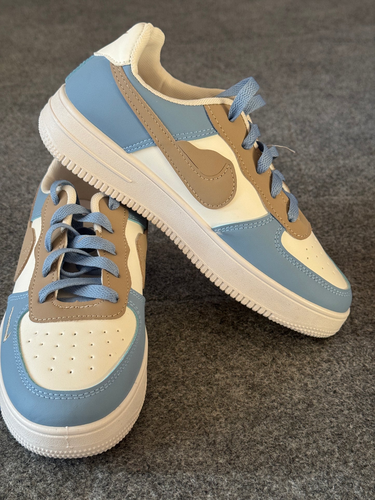 Women's Running Sneakers | White Sports Trendy sneakers