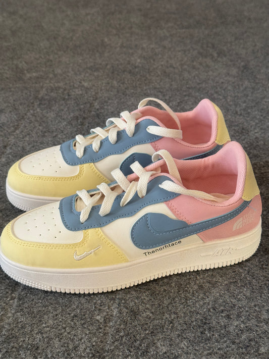 Women's Running Sneakers |  Pink & White Sports Trendy sneakers
