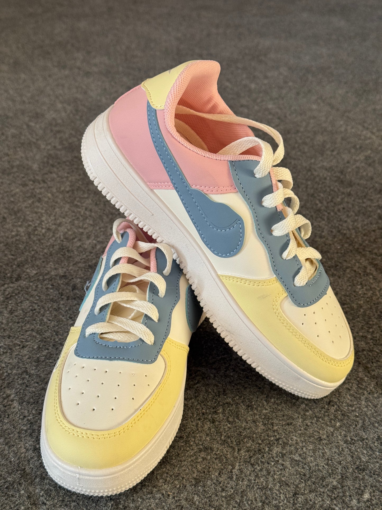 Women's Running Sneakers |  Pink & White Sports Trendy sneakers