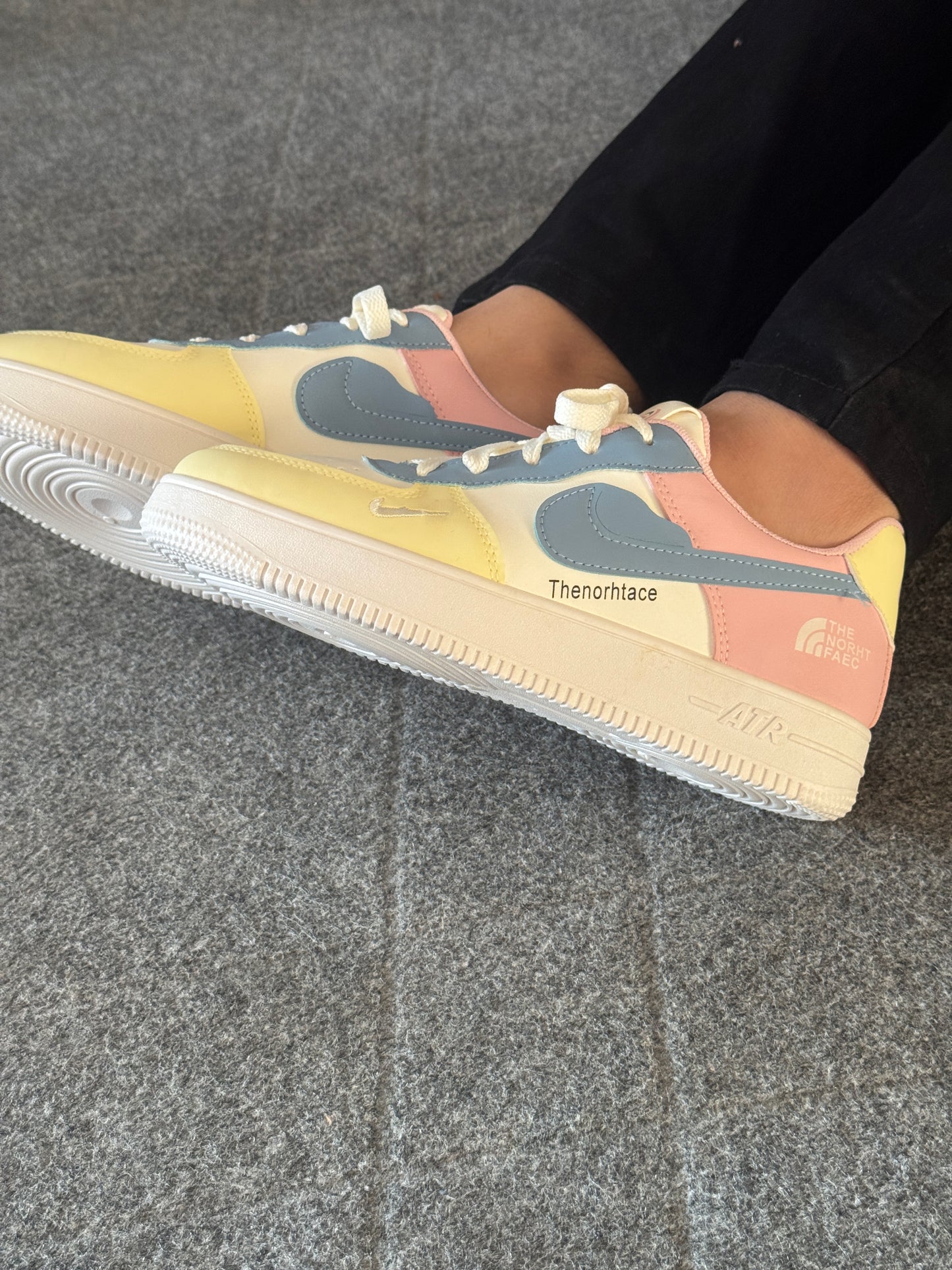 Women's Running Sneakers |  Pink & White Sports Trendy sneakers